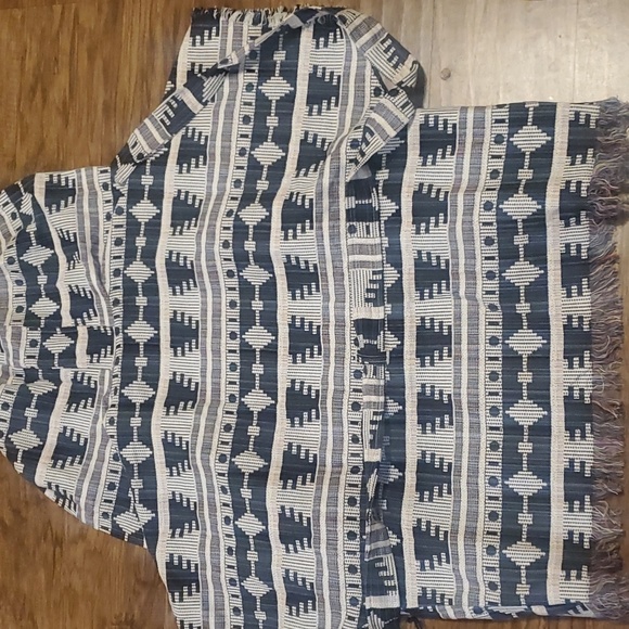 - Anthropologie Aztec BB Dakota Multi Color Sweater Jacket sz Medium - Picture 9 of 11